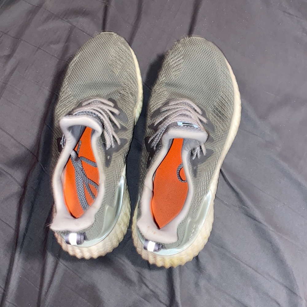 Adidas Alphas / Sz 11